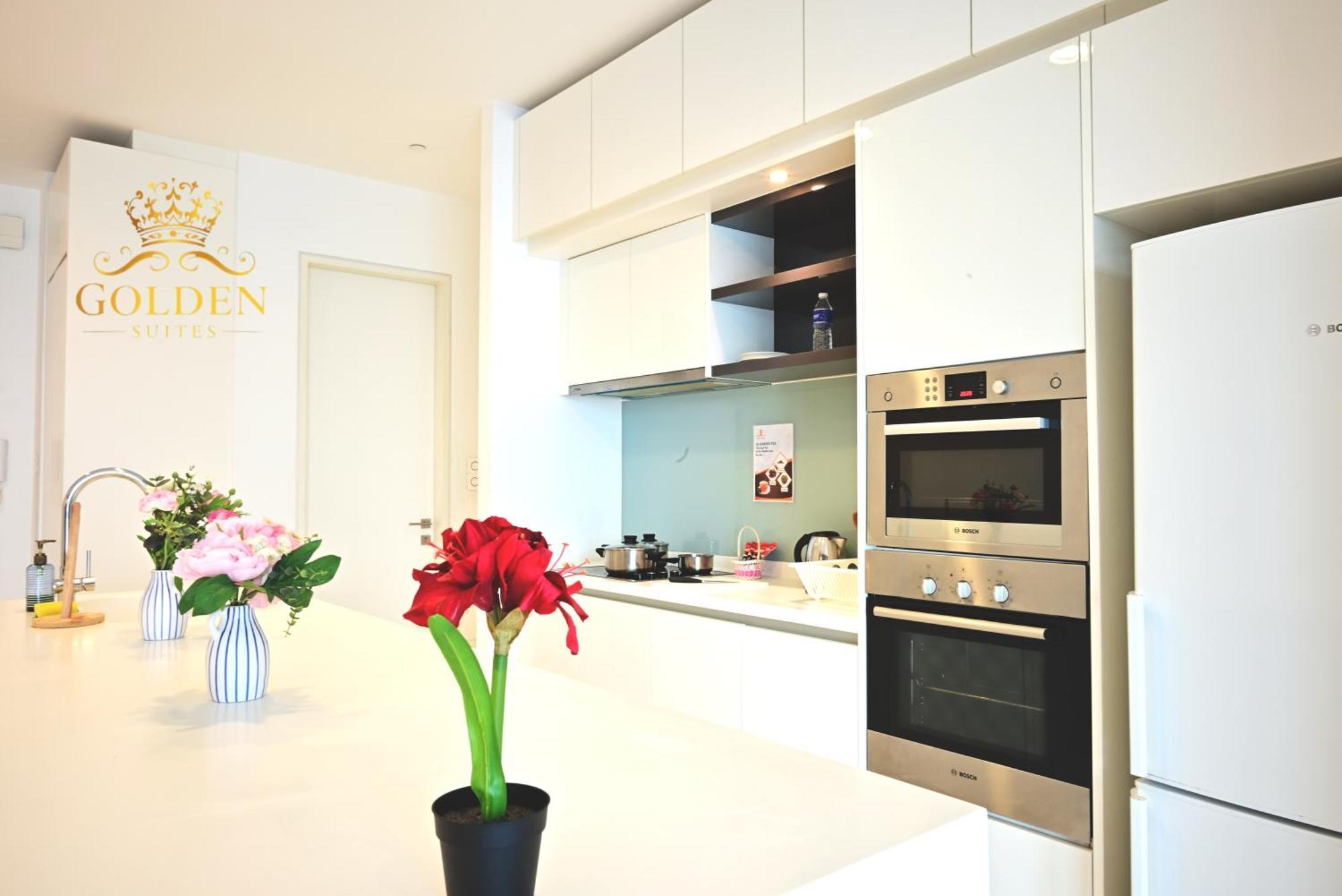 Golden Suites At Platinum Klcc Kuala Lumpur Bagian luar foto