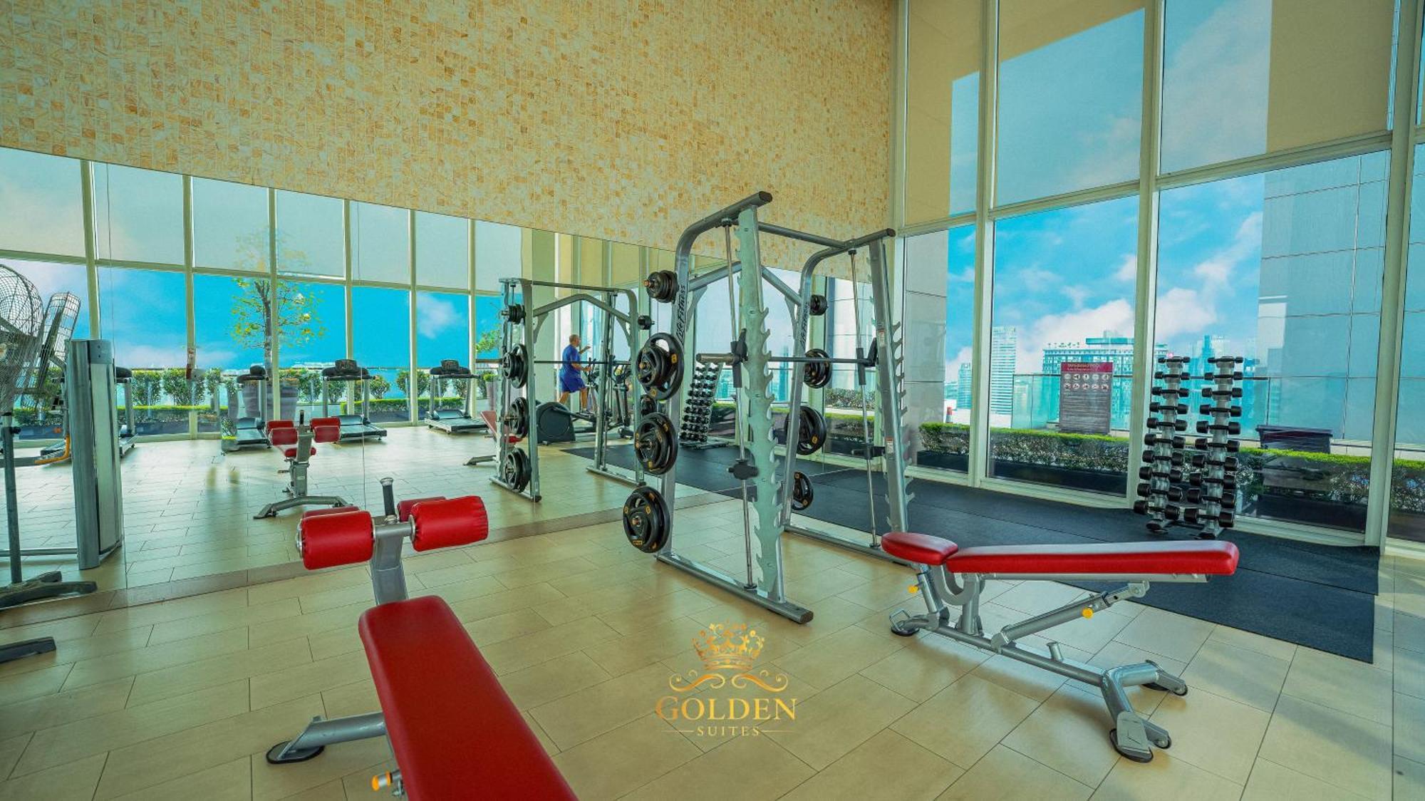 Golden Suites At Platinum Klcc Kuala Lumpur Bagian luar foto